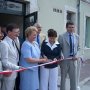 Inauguration Centre de vie en présence de Mme Nelly OLIN, Secrétaire d'Etat Jeudi 22 juillet 2004