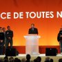 François Bayrou entouré et supporté par nos jeunes lot-et-garonnais Jeudi 5 Avril 2007